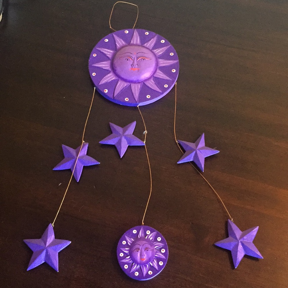 Sun/moon hanging decor